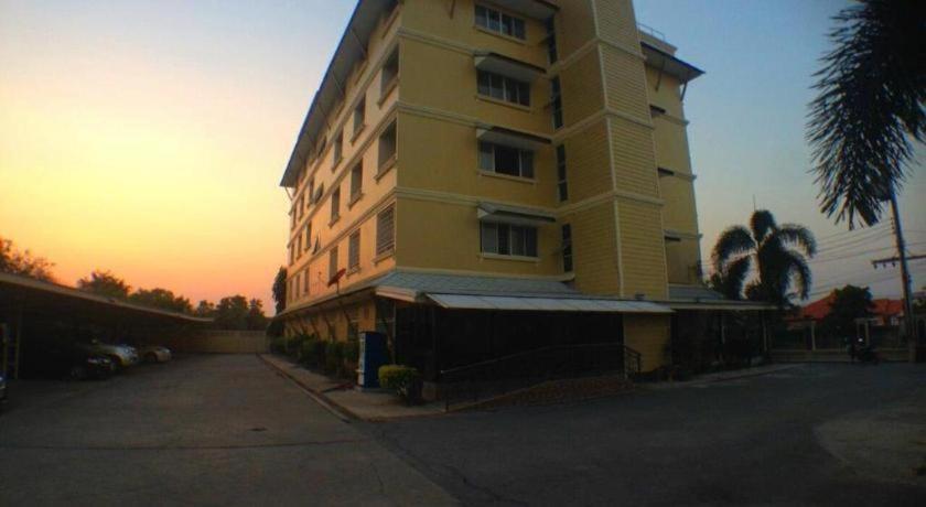 Seksub Place Ban Han Tra Fang Nua Exterior foto